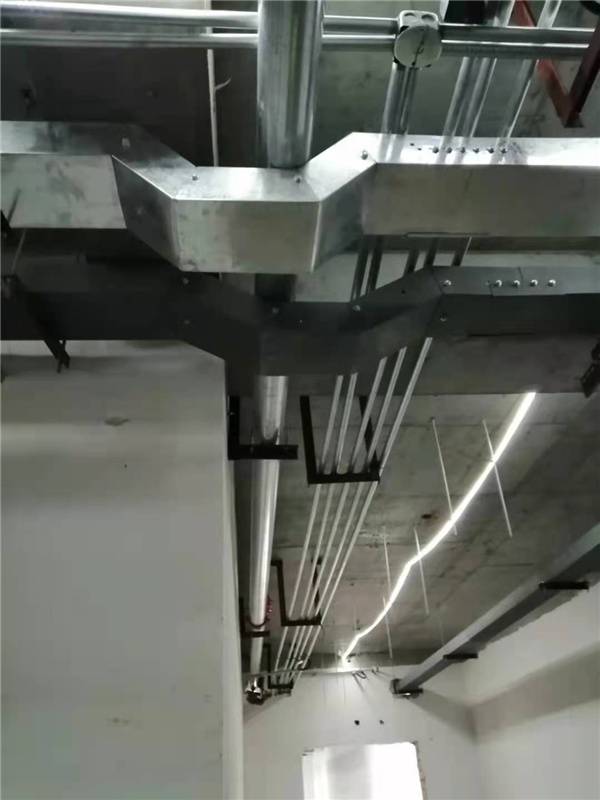 牡丹江煙廠華為一體模塊化機(jī)房(圖1)